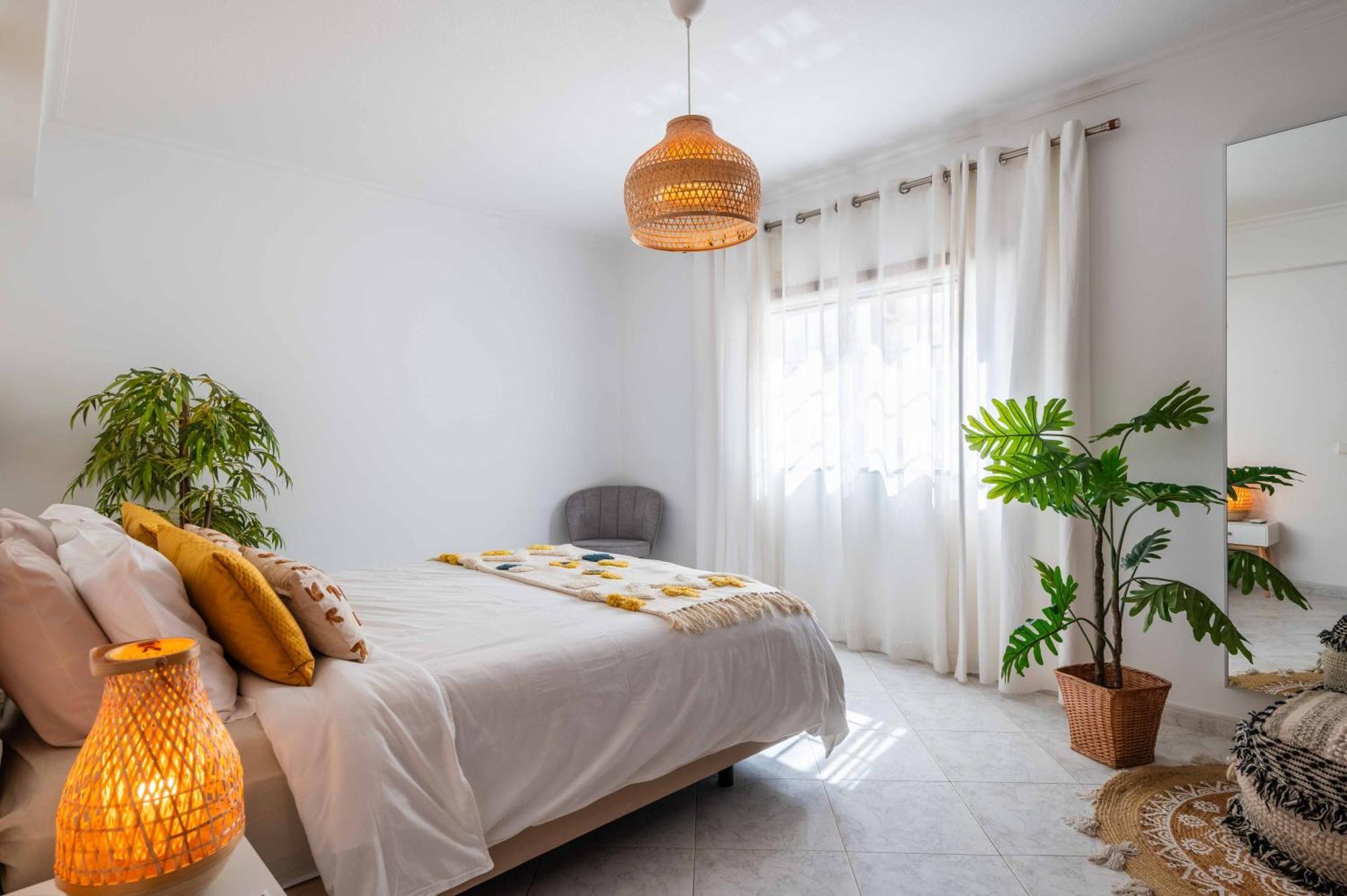 Flat With Ac, Wifi, Netflix, Balcony - 3 Min From The Beach Apartment Armacao de Pera Luaran gambar